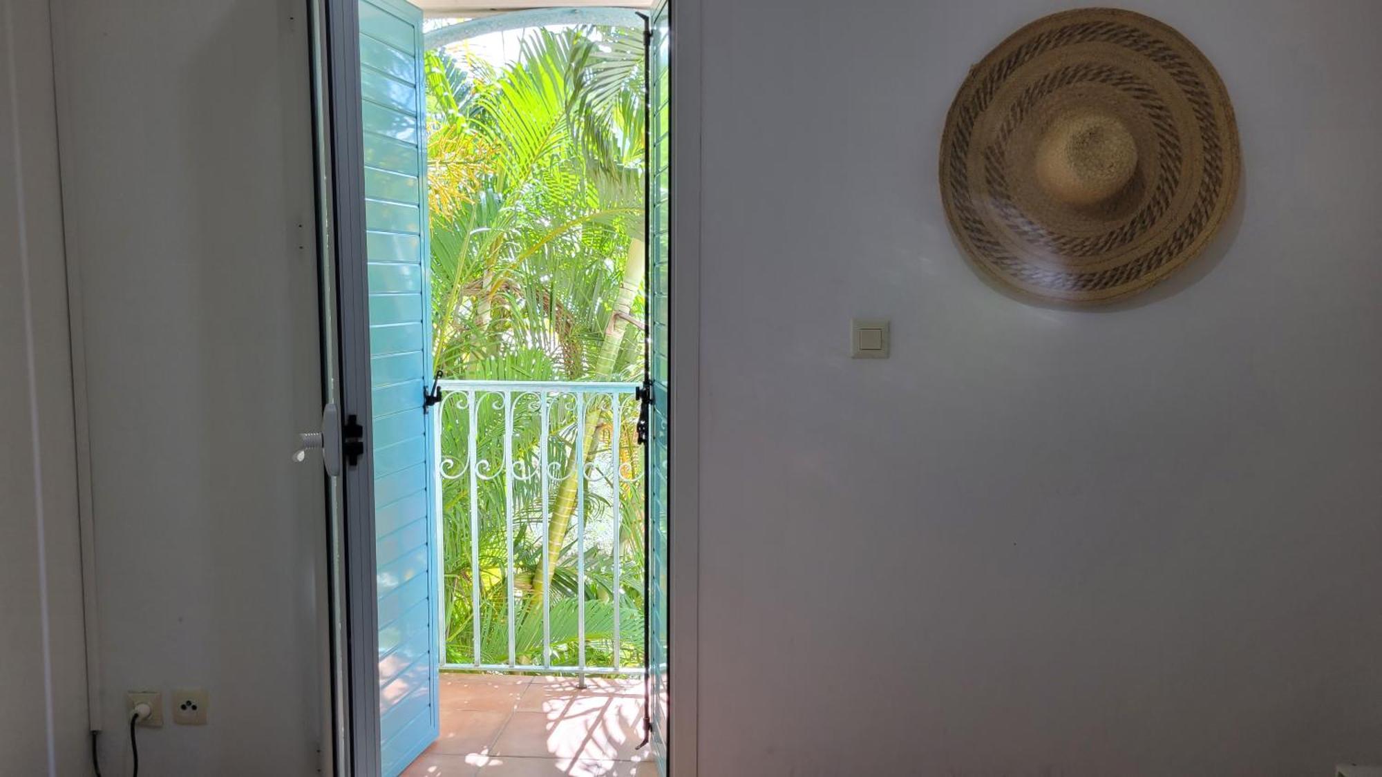 Appartement Edenoa/Vue Mer/ Plage/Piscine Le Gosier  Bagian luar foto